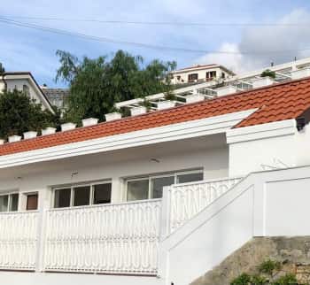 Σπίτι προς πώληση στο Σαν Ρέμο με θέα στη θάλασσα